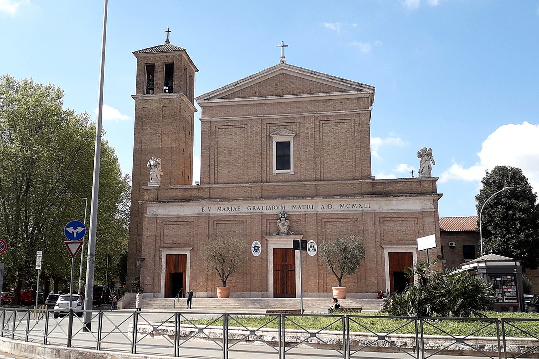 Un Fedele Della Chiesa Di Roma Prete al Trionfale scomunica fedele leale al Papa